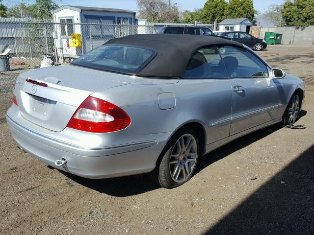 WDBTK56F49T109068 - 2009 MERCEDES-BENZ CLK 350 SILVER photo 4