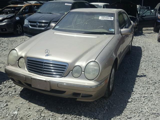 WDBJF65JXYB129479 - 2000 MERCEDES-BENZ E 320 GOLD photo 2