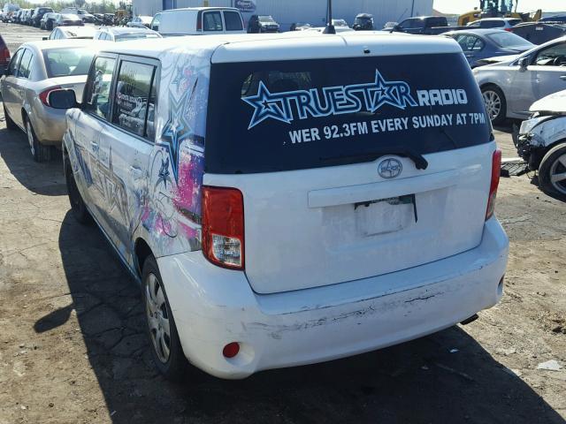 JTLZE4FE4B1122025 - 2011 TOYOTA SCION XB WHITE photo 3