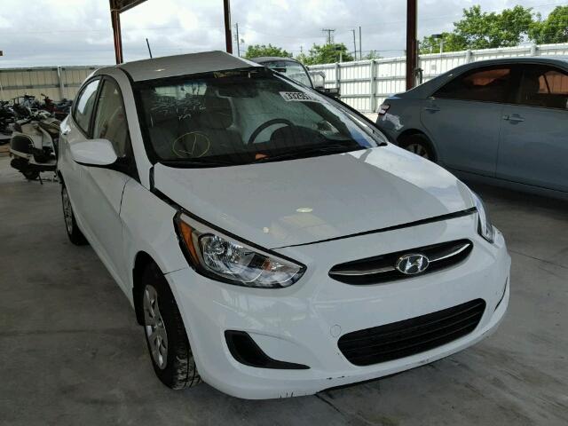 KMHCT4AE6GU082563 - 2016 HYUNDAI ACCENT SE WHITE photo 1