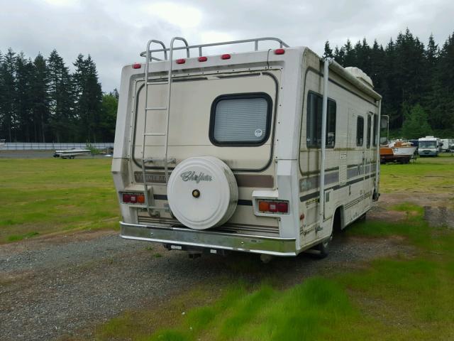 1GBJP37W2E3311449 - 1984 CHEVROLET P30 BEIGE photo 4