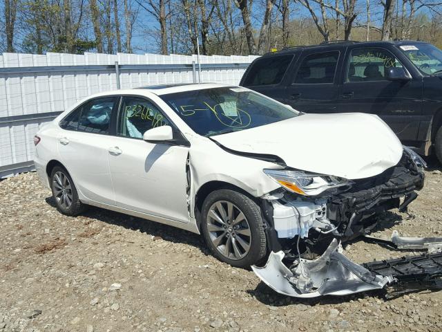 4T1BK1FK0FU556033 - 2015 TOYOTA CAMRY XSE WHITE photo 1