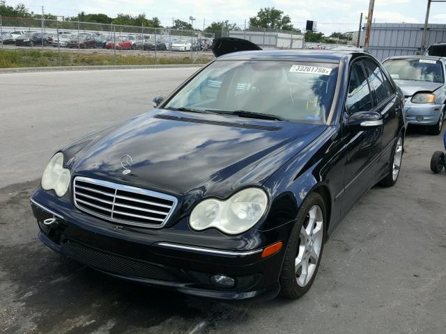 WDBRF52H67F931713 - 2007 MERCEDES-BENZ C 230 BLACK photo 2