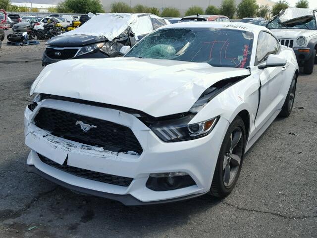 1FA6P8TH5G5211994 - 2016 FORD MUSTANG WHITE photo 2