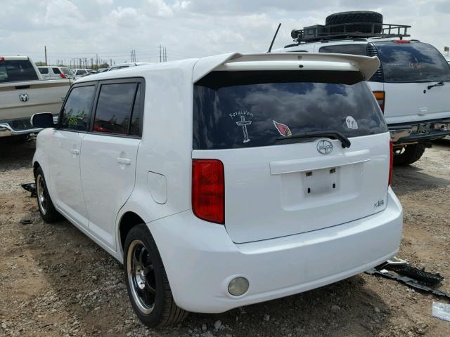 JTLKE50E081048840 - 2008 TOYOTA SCION XB WHITE photo 3