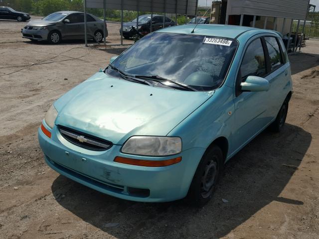 KL1TD62655B381367 - 2005 CHEVROLET AVEO BASE Կապույտ լուսանկար 2