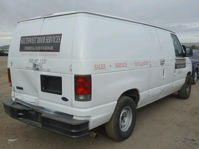 1FTRE14W93HA86735 - 2003 FORD ECONOLINE WHITE photo 4