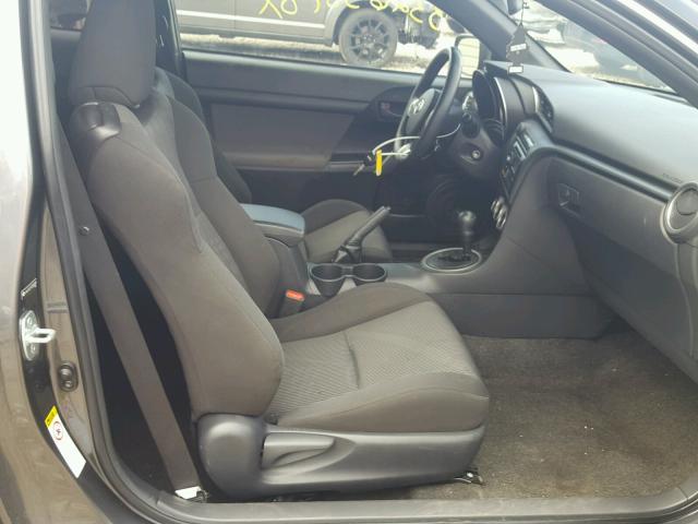 JTKJF5C77C3043089 - 2012 TOYOTA SCION TC 灰色 照片 5