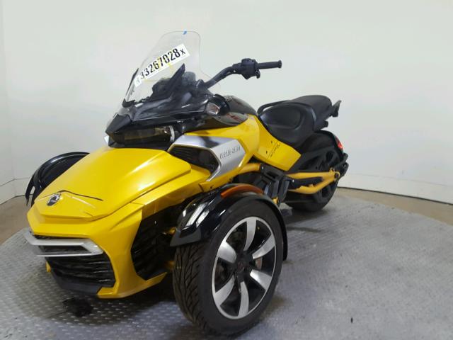 2BXRDDD20JV000397 - 2018 CAN-AM SPYDER ROA YELLOW photo 4