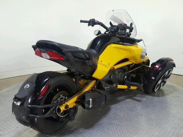 2BXRDDD20JV000397 - 2018 CAN-AM SPYDER ROA YELLOW photo 8