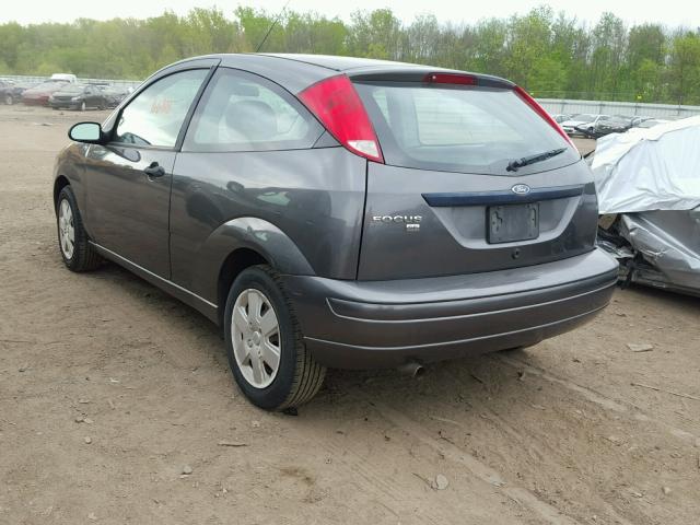 1FAFP31N47W340556 - 2007 FORD FOCUS ZX3 GRAY photo 3