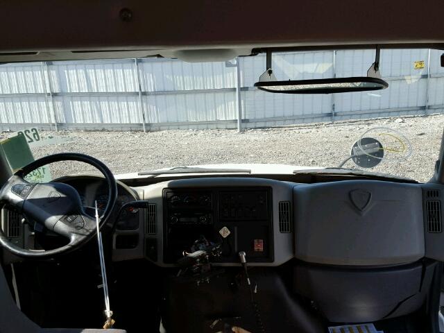 5WEASSKM4BH332261 - 2012 GENE ALL MODELS WHITE photo 9