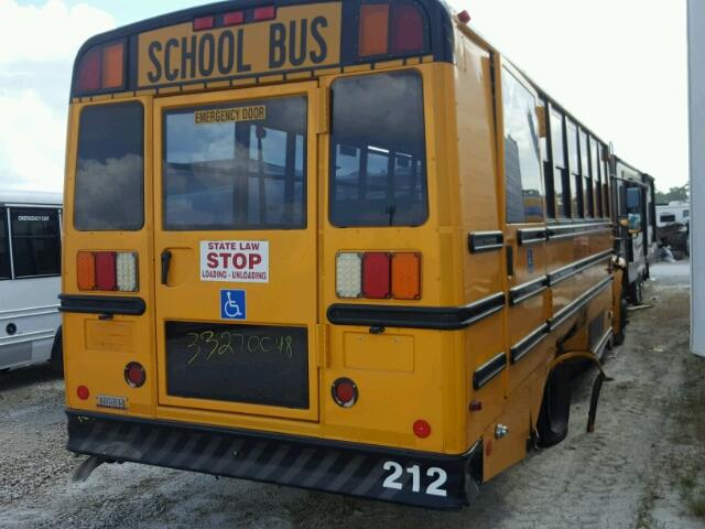 4UZABRDT9DCFD7486 - 2013 FREIGHTLINER CHASSIS B2 ყვითელი ფოტო 4