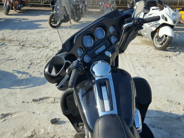 1HD1KEM15DB647551 - 2013 HARLEY-DAVIDSON FLHTK ELEC 蓝色 照片 5