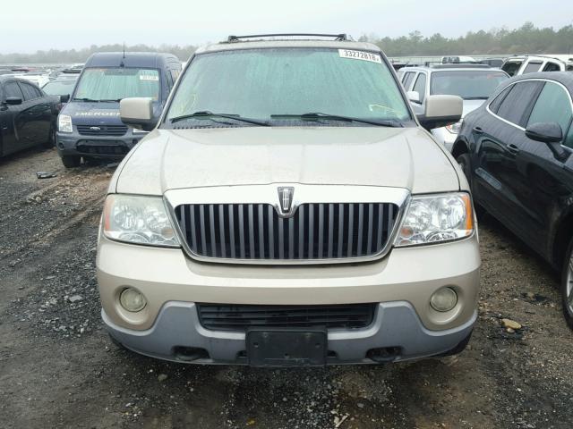 5LMFU28R64LJ10819 - 2004 LINCOLN NAVIGATOR GOLD photo 9
