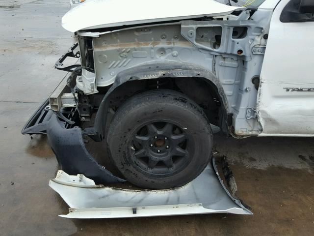 5TENX22N58Z486533 - 2008 TOYOTA TACOMA WHITE photo 9