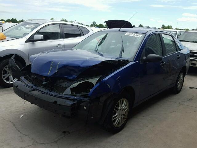 1FAFP34N66W176463 - 2006 FORD FOCUS ZX4 BLUE photo 2