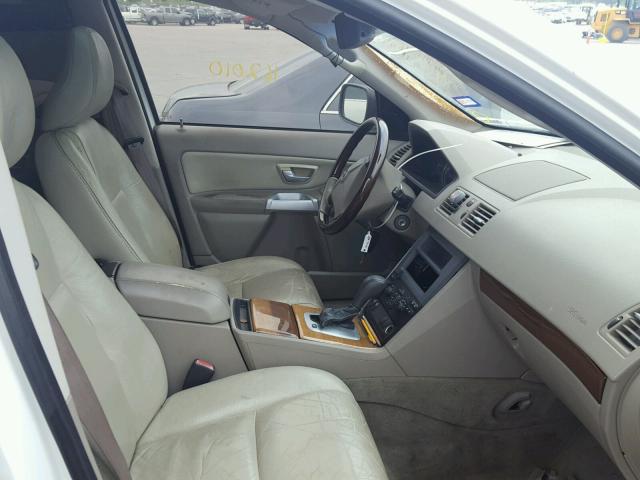 YV1CZ592X51138726 - 2005 VOLVO XC90 WHITE photo 5