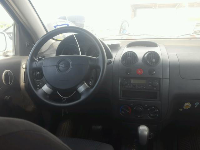 KL1TD66608B005156 - 2008 CHEVROLET AVEO BASE Gümüş fotoğraf 9