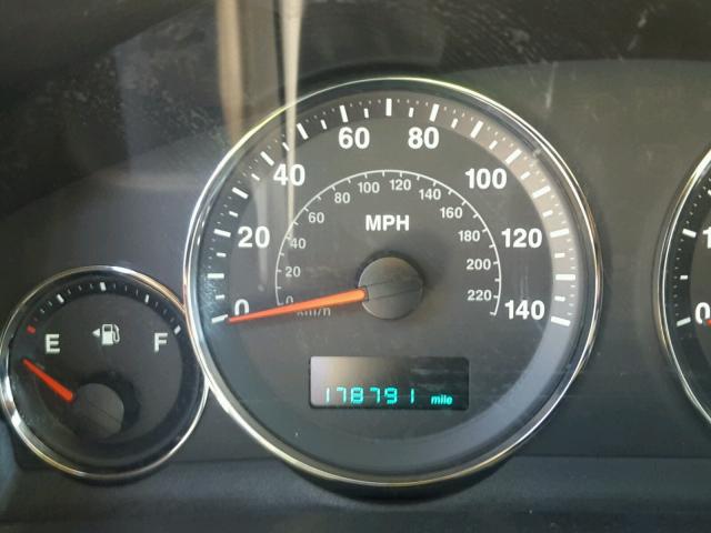 1J8HH58N56C247863 - 2006 JEEP COMMANDER 白色 照片 8