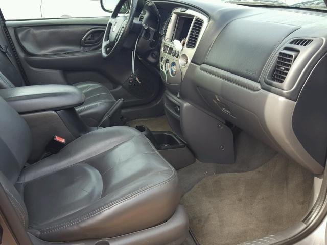 4F2CZ96144KM16912 - 2004 MAZDA TRIBUTE ES 灰色 照片 5