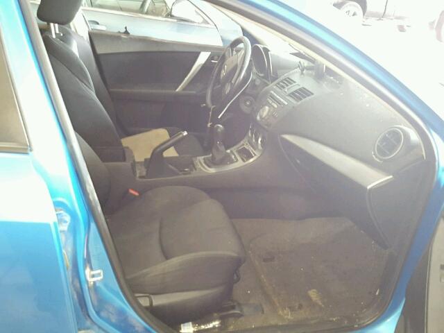 JM1BL1K56B1402486 - 2011 MAZDA 3 S BLUE photo 5