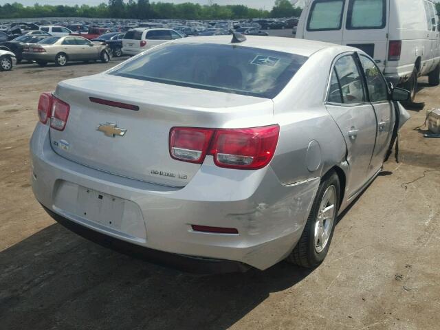 1G11B5SL5FF256779 - 2015 CHEVROLET MALIBU LS ვერცხლისფერი ფოტო 4