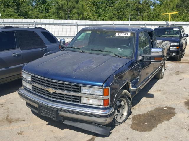 2GCEC19K0P1202620 - 1993 CHEVROLET GMT-400 C1 BLUE photo 2