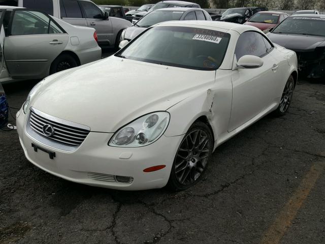 JTHFN48Y720002732 - 2002 LEXUS SC 430 WHITE photo 2