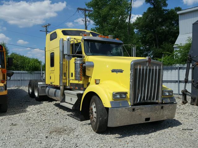 1XKWD49X87J184683 - 2007 KENWORTH CONSTRUCTI YELLOW photo 1