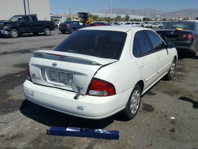 3N1CB51D4YL323409 - 2000 NISSAN SENTRA BAS WHITE photo 4