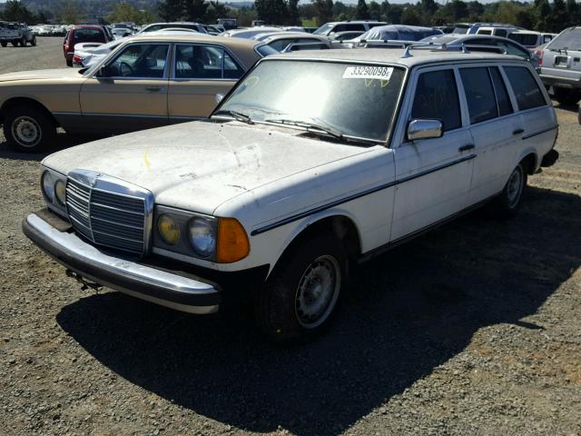 WDBAB93CXFF037005 - 1985 MERCEDES-BENZ 300 TDT WHITE photo 2