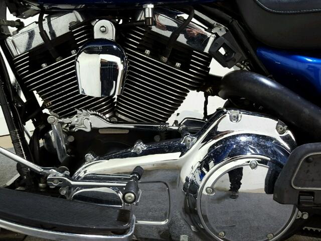 1HD1FC4188Y628360 - 2008 HARLEY-DAVIDSON FLHTCUI Көк фото 12