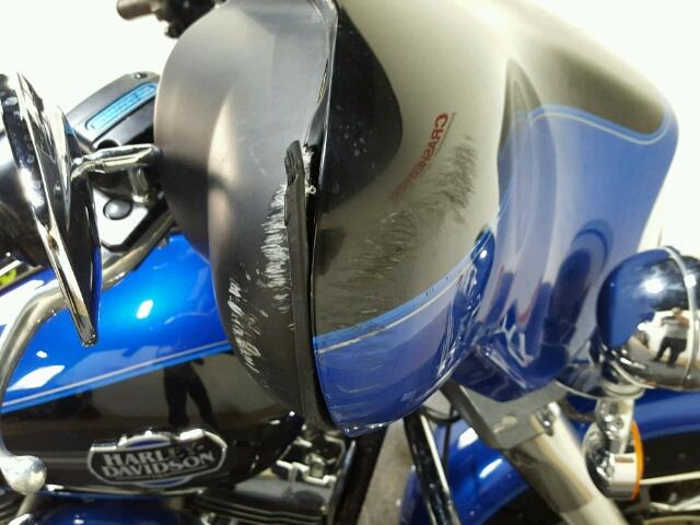 1HD1FC4188Y628360 - 2008 HARLEY-DAVIDSON FLHTCUI Көк фото 14