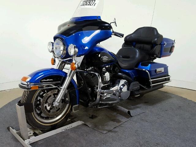 1HD1FC4188Y628360 - 2008 HARLEY-DAVIDSON FLHTCUI Көк фото 4