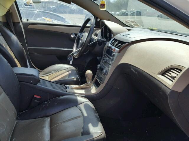 1G1ZE5EB8AF273632 - 2010 CHEVROLET MALIBU LTZ 白色 照片 5