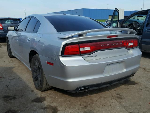 2C3CDXCT2CH315175 - 2012 DODGE CHARGER R/ SILVER photo 3