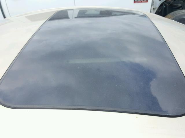 3VWCB21C11M463837 - 2001 VOLKSWAGEN NEW BEETLE 金色 照片 9