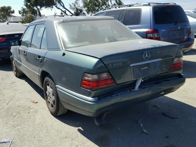 WDBEA32E1SC238565 - 1995 MERCEDES-BENZ E 320 BASE GREEN photo 3