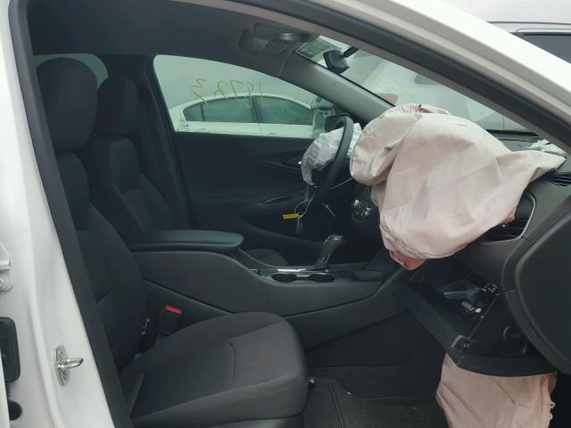 1G1ZB5ST2HF175325 - 2017 CHEVROLET MALIBU LS Ağ foto 5