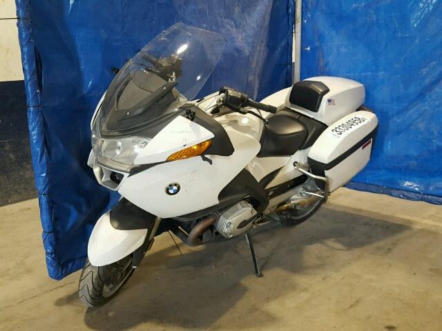 WB10388007ZM19544 - 2007 BMW R1200 RT WHITE photo 2