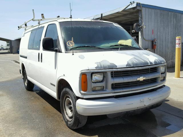 1GCFG25W8X1127386 - 1999 CHEVROLET EXPRESS G2 WHITE photo 1