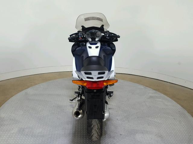 WB10388037ZT12018 - 2007 BMW R1200 RT BLUE photo 9