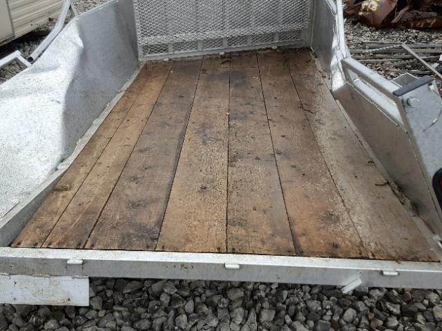 2A9UA5138HC166005 - 2017 UTILITY UTILITY 银色 照片 8