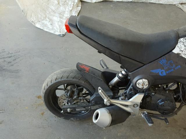 MLHJC6112F5101703 - 2015 HONDA GROM 125 BLACK photo 6