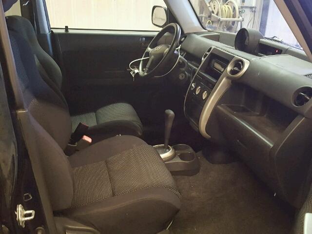 JTLKT324450188342 - 2005 TOYOTA SCION XB BLUE photo 5