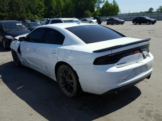 2C3CDXCT9HH667550 - 2017 DODGE CHARGER R/ WHITE photo 3