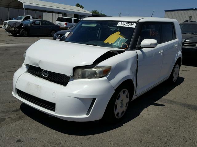 JTLKE50E981037559 - 2008 TOYOTA SCION XB WHITE photo 2