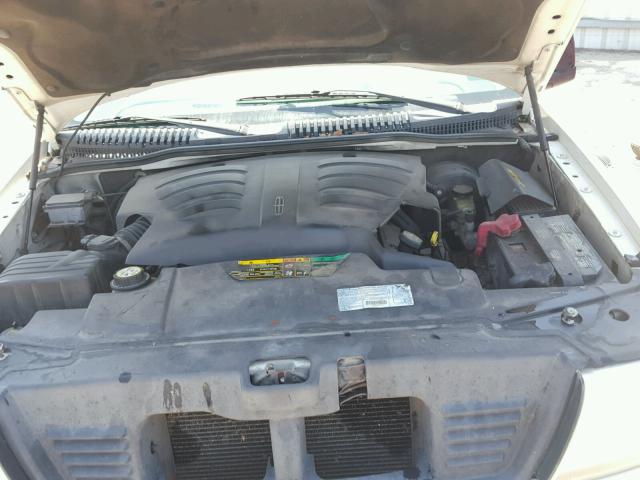 5LMEU68H13ZJ00575 - 2003 LINCOLN AVIATOR 白色 照片 7