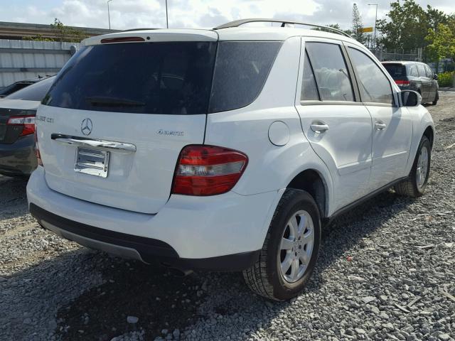 4JGBB22E37A181361 - 2007 MERCEDES-BENZ ML 320 CDI WHITE photo 4